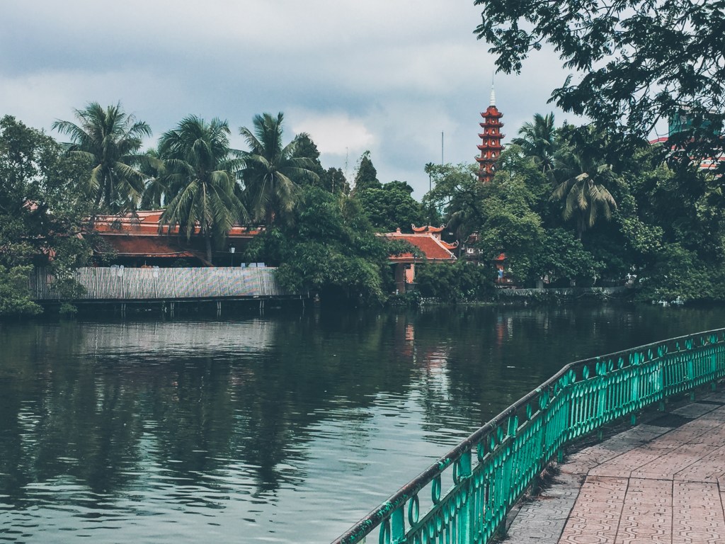Chùa Trấn Quốc, Hanoi, Vietnam