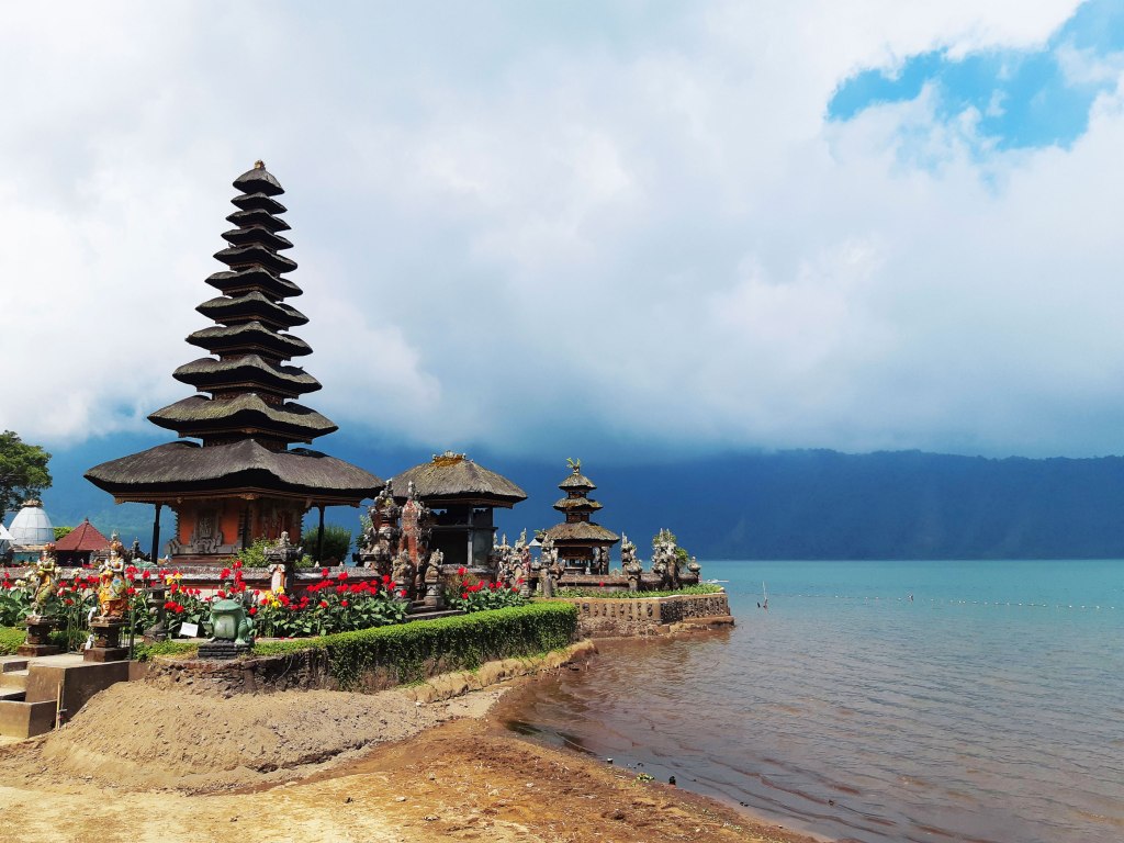 Ulun Danu Beratan Temple, Bali, Indonesia.