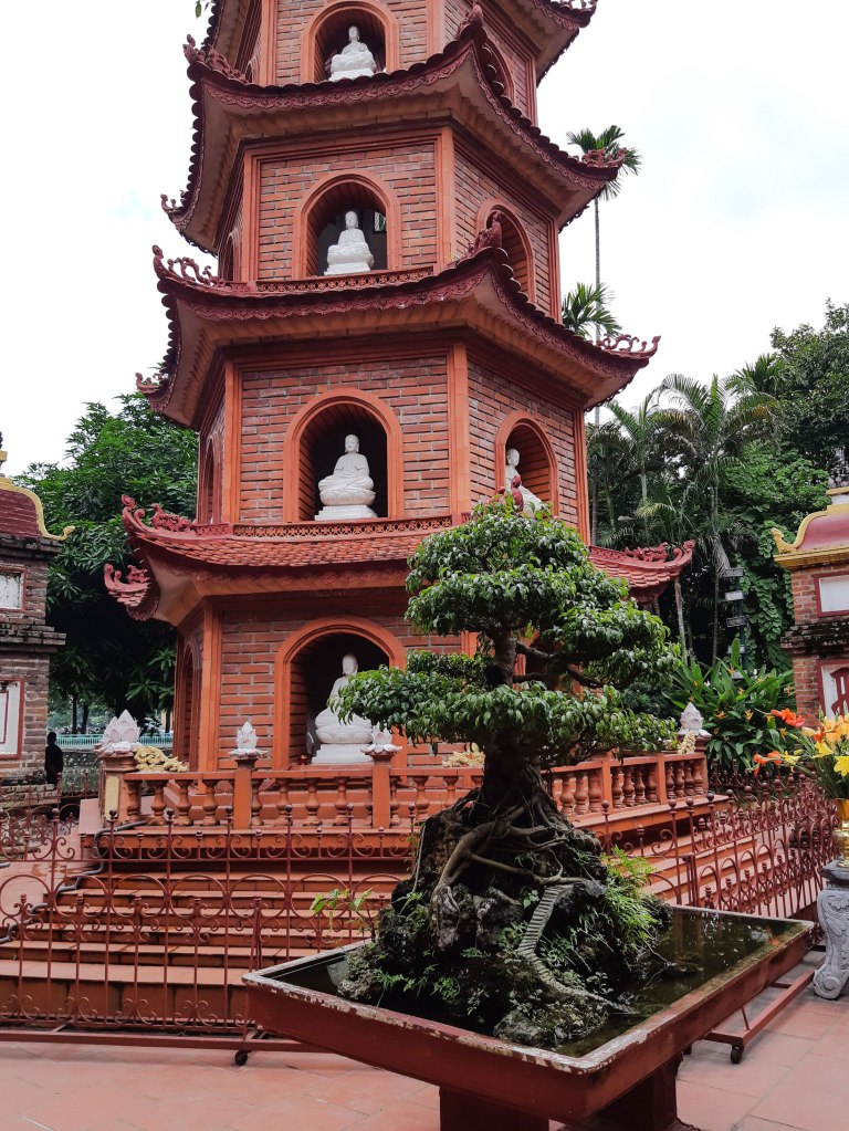 Chùa Trấn Quốc, Hanoi, Vietnam.