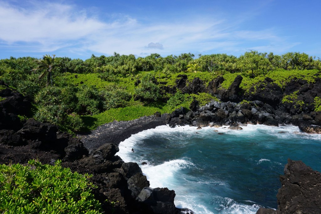 Cliffs by Honokalani Beach on the drive to Hāna, Maui, Hawaii.